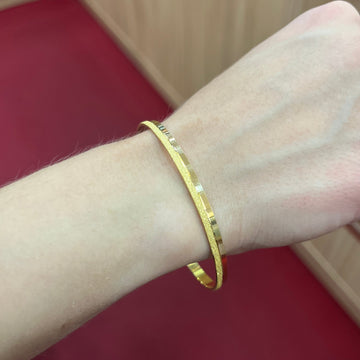 916 Simli Ray Armreif aus 22 Karat Gelbgold massiv elegant