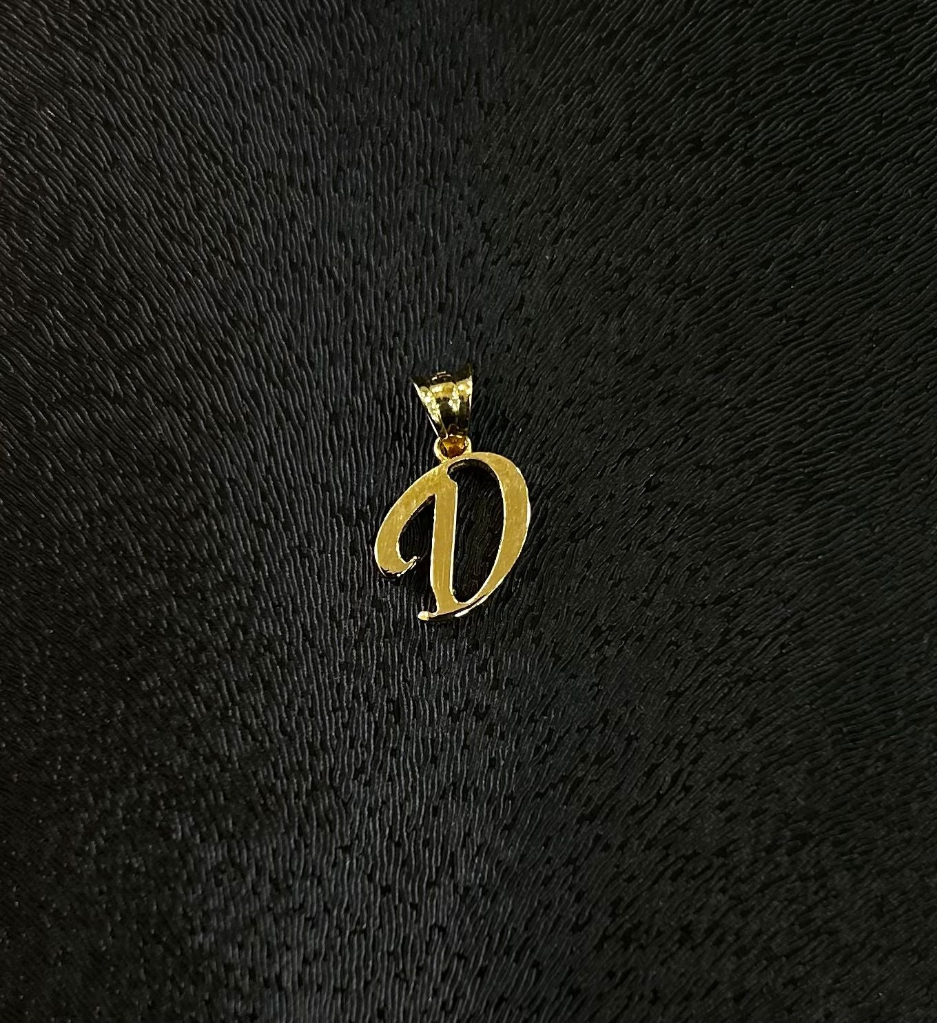 Eleganter Buchstaben Anhänger „D“ aus echtem 585 Gold (14 Karat)