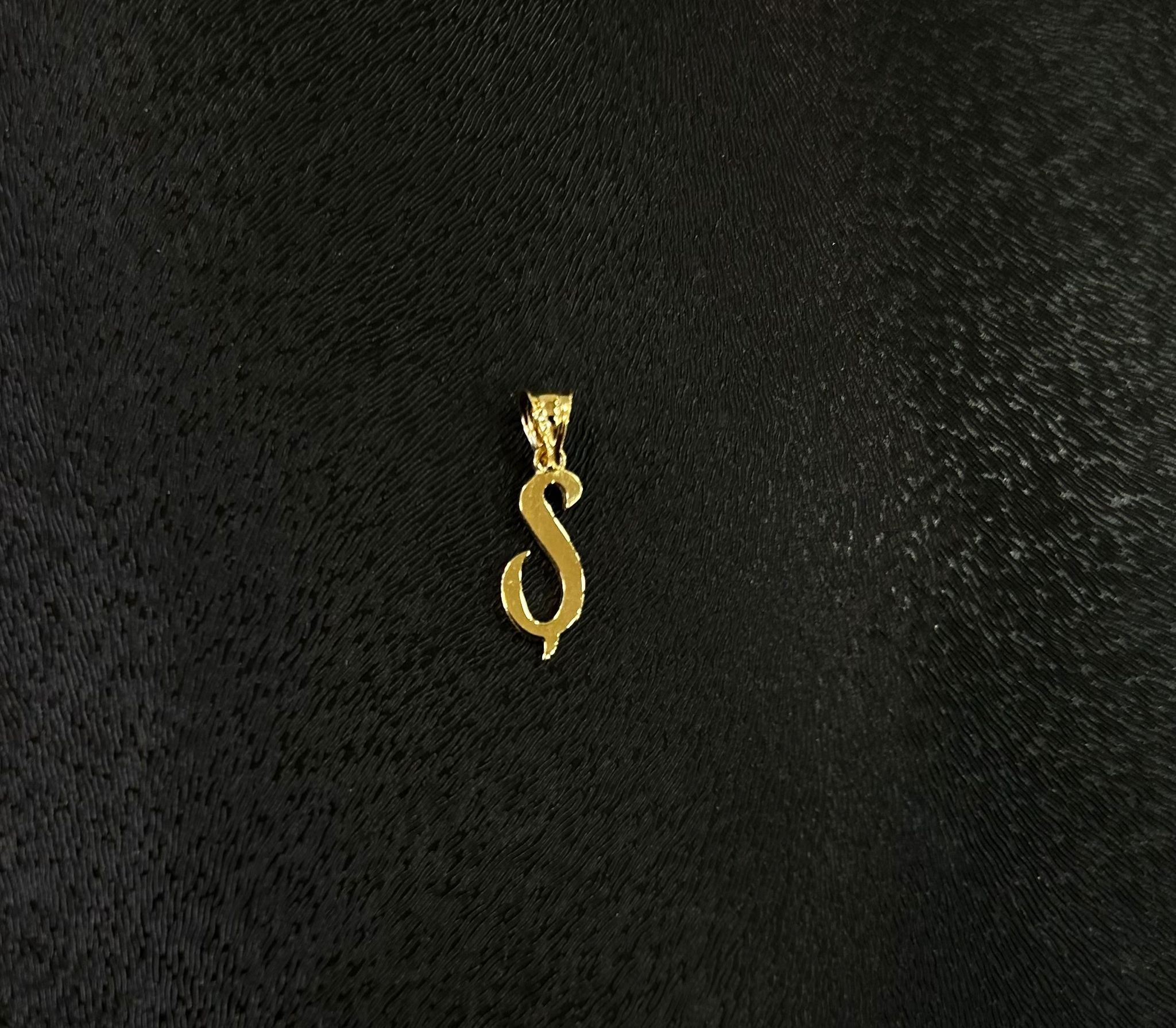 Eleganter Buchstaben Anhänger „Ş“ aus echtem 585 Gold (14 Karat)